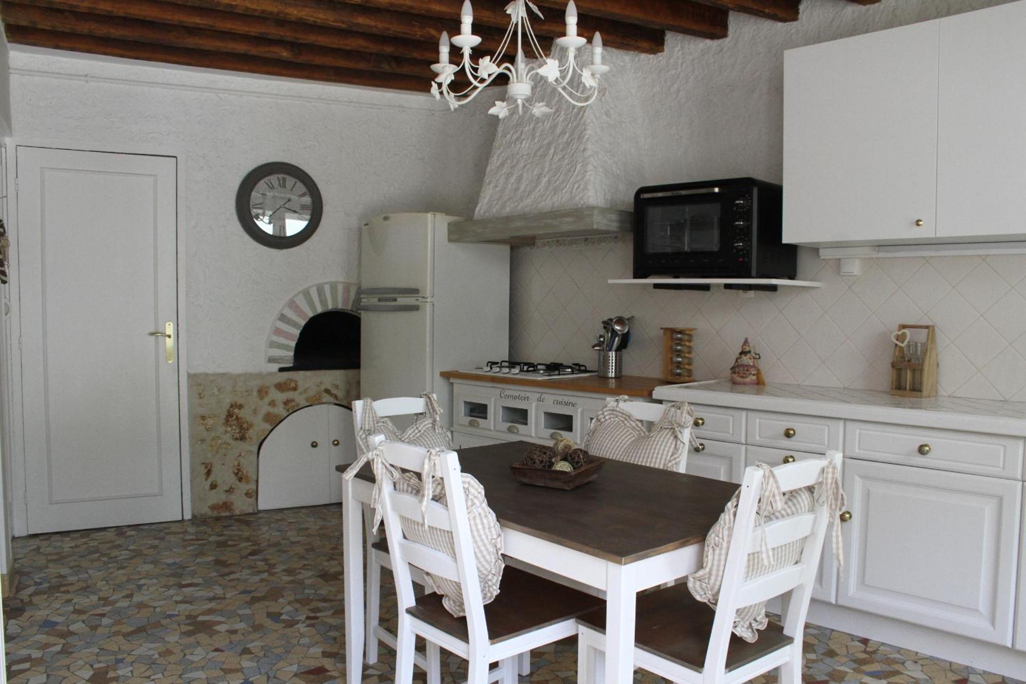 Chambres A La Maison Hermitage Aincourt Buitenkant foto